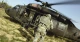 Солдати армії США сідають на вертоліт UH-60 Black Hawk