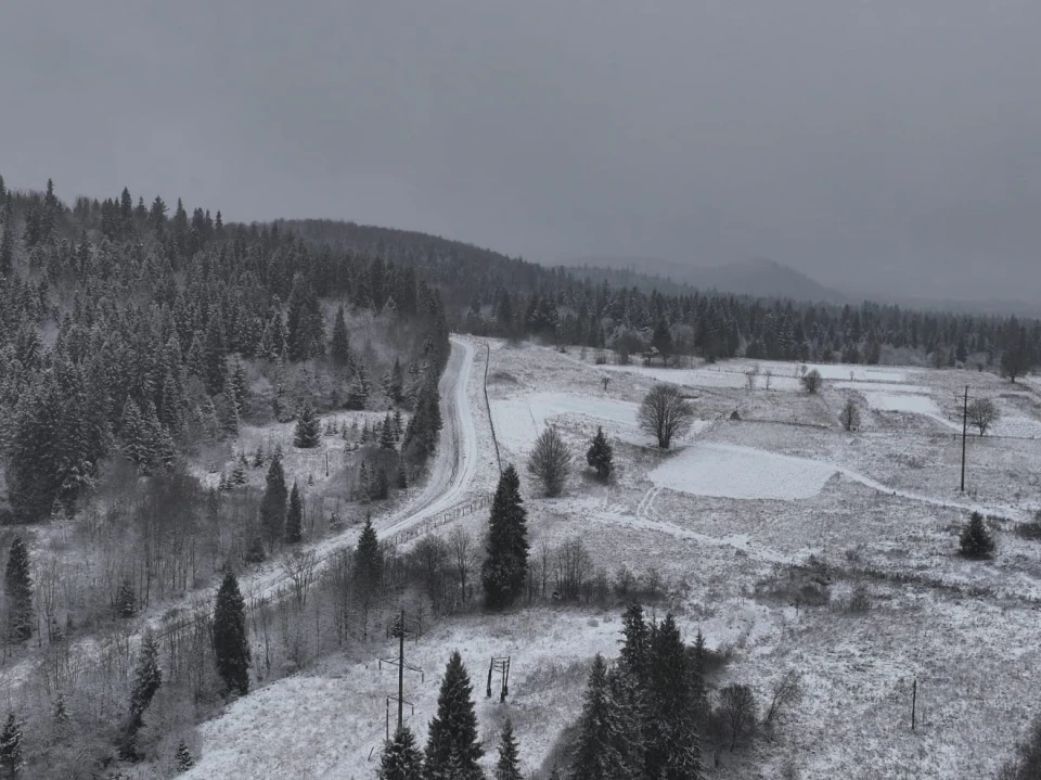 Зима на кордоні