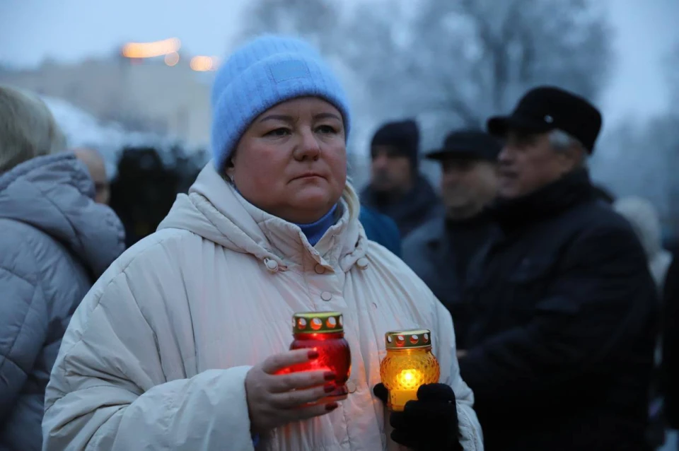 Світло, що символізує памʼять: Львівщина вшанувала жертв Голодоморів в Україні