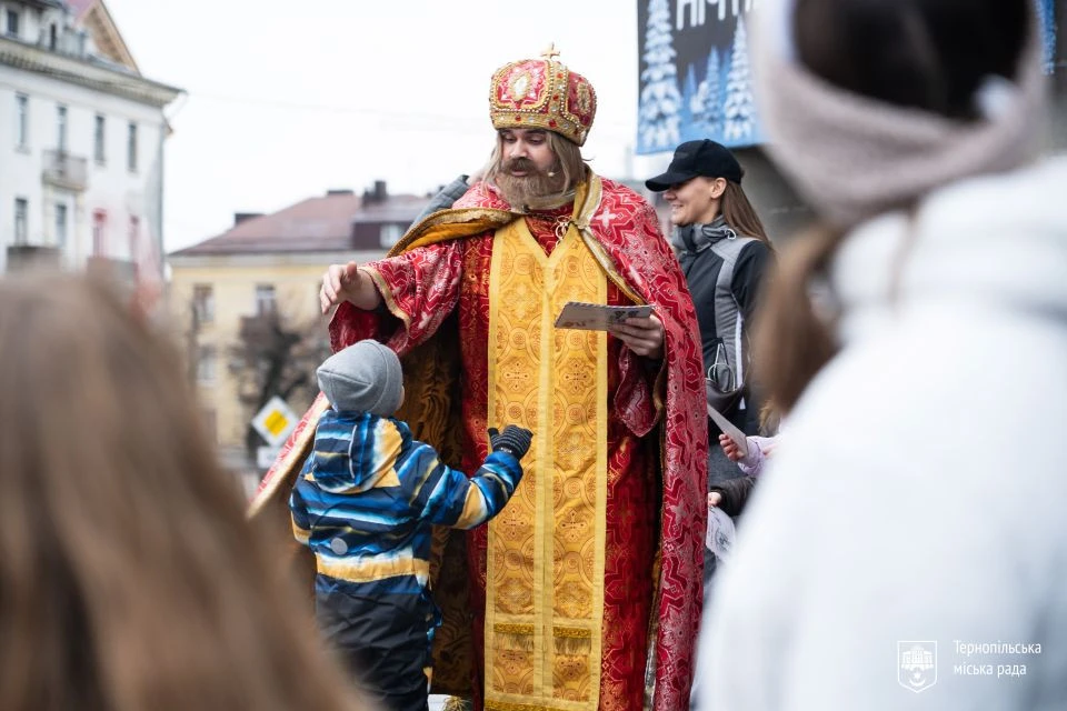 У Тернополі відкрили Казкову резиденцію св. Миколая