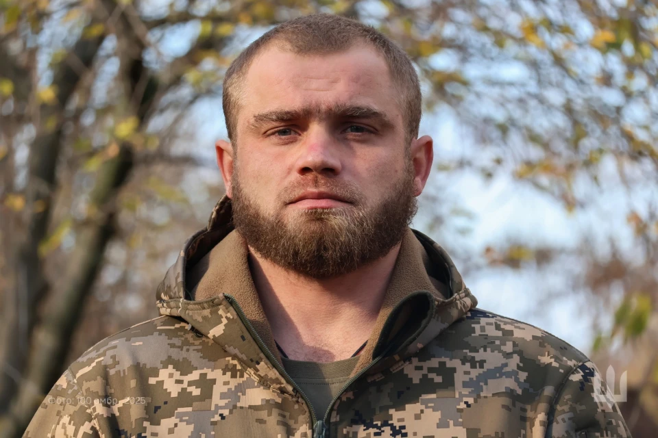 Боєць "Сталевої сотки" Яник