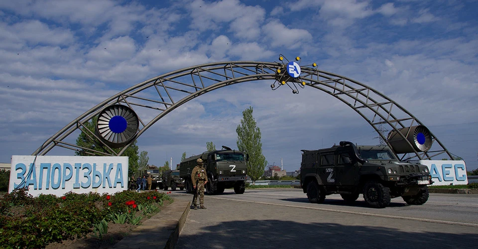 російські окупанти на території Запорізької АЕС