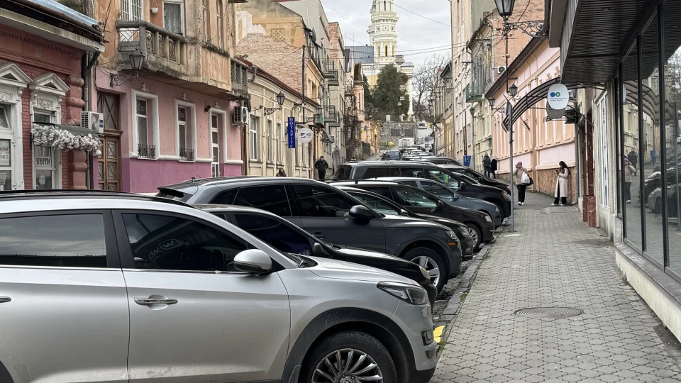 Вулиця Духновича в Ужгороді