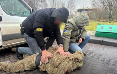 За $6 тис. показували "щілини" в кордоні: двох волинян викрили на організації схеми втечі ухилянтів