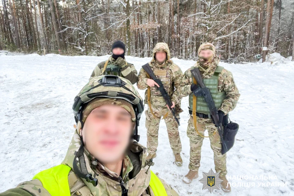 25-річний поліцейський з Рівненщини на псевдо Щічка служить оператором FPV-дронів