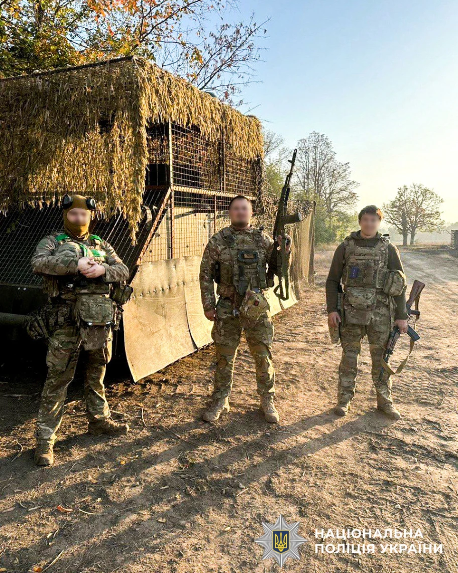 25-річний поліцейський з Рівненщини на псевдо Щічка служить оператором FPV-дронів