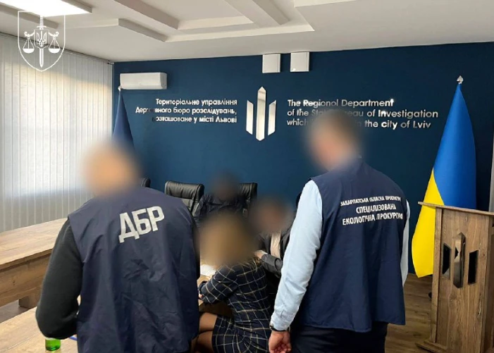 Організація й контроль незаконного збуту дуба: у справі депутата Закарпатської облради виявили нові подробиці