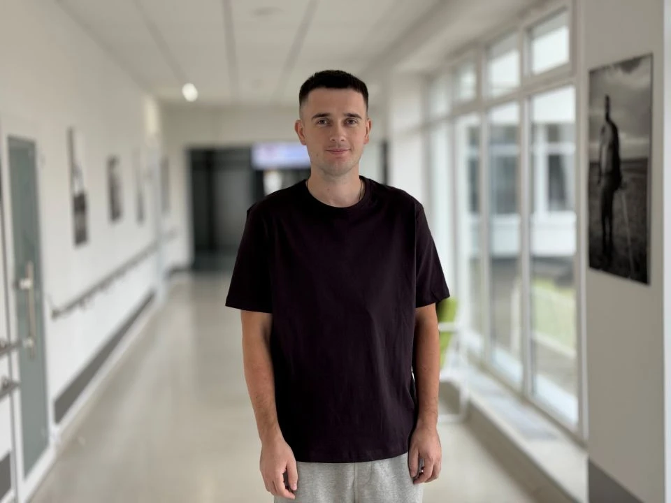 Недуга, яка зазвичай трапляється у немовлят, ледь не коштувала життя молодому львів’янину