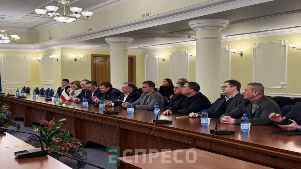До України прибула польська парламентська група