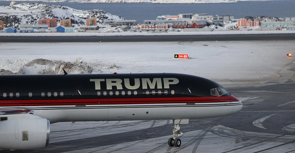 Літак Дональда Трампа-молодшого в Нууку, Гренландія