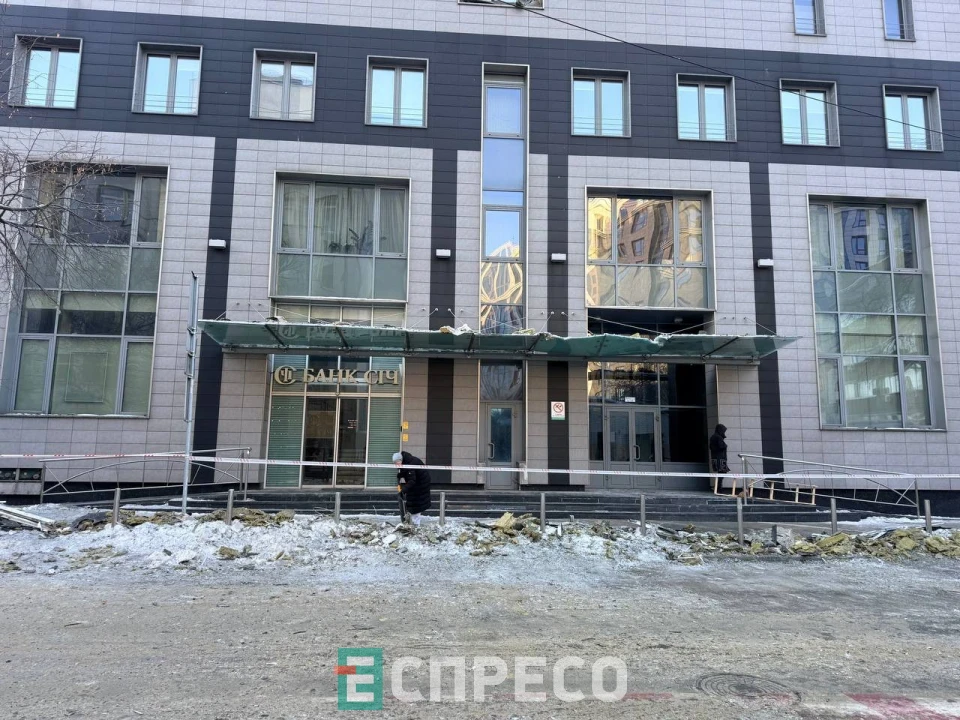 Наслідки атаки в Шевченківському районі Києва