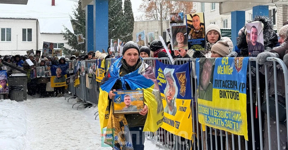 Україна повернула додому 157 полонених