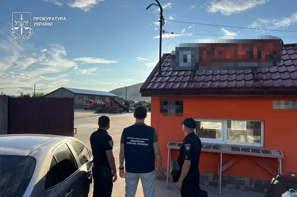 Незаконний видобуток гравію з Тиси у Виноградові: прокуратура скерувала до суду обвинувальний акт