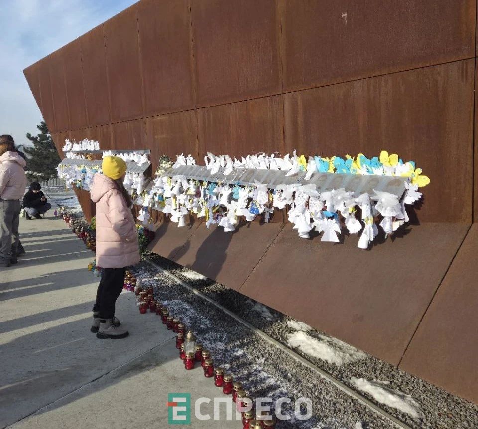 У Львові до Дня Героїв Небесної Сотні провели тиху акцію 