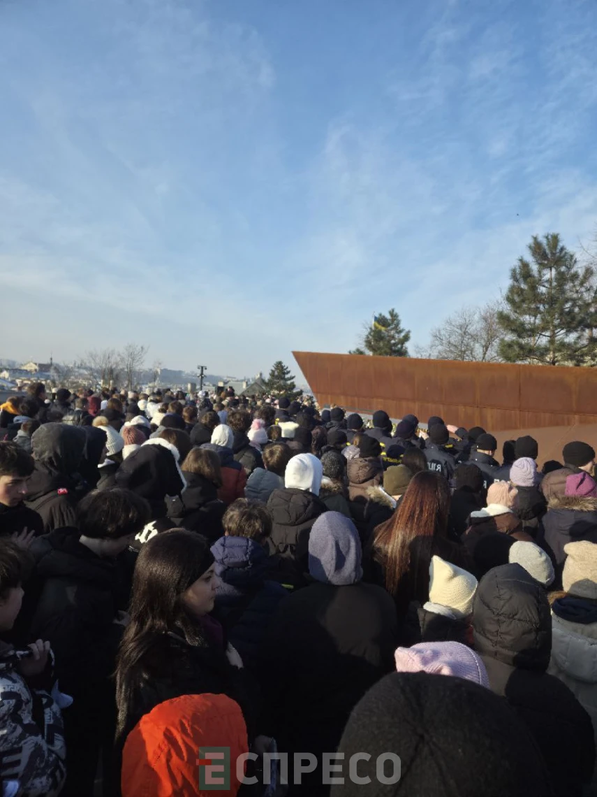 У Львові до Дня Героїв Небесної Сотні провели тиху акцію 