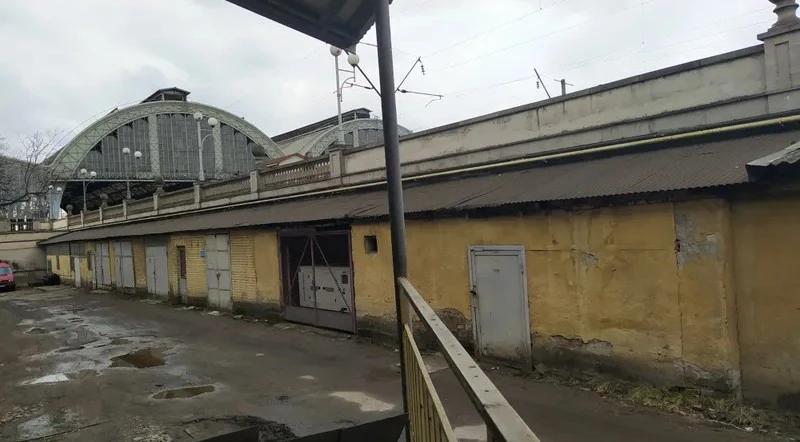 Укрпошта виставила на продаж комплекс будівель біля залізничного вокзалу Львова