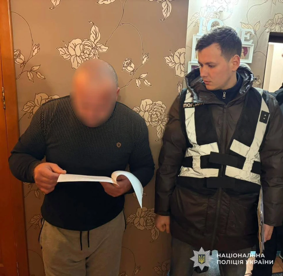На Львівщині викрили зброяра, який на замовлення "вдосконалював" патрони й пересилав поштою