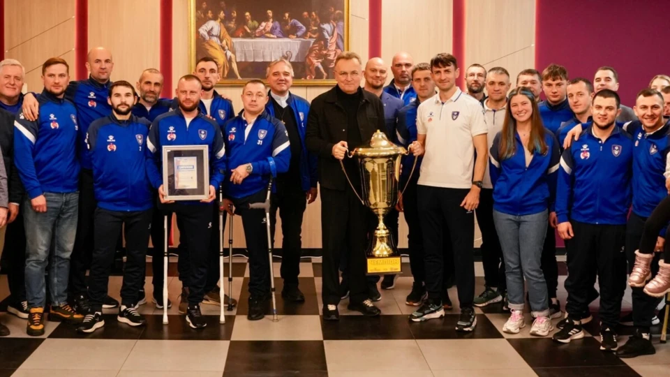 Команда "Покрова АМП" зі Львова отримає 2 млн грн за перемогу в чемпіонаті України з ампфутболу