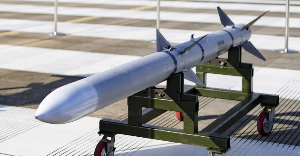 ракета AIM-120 AMRAAM