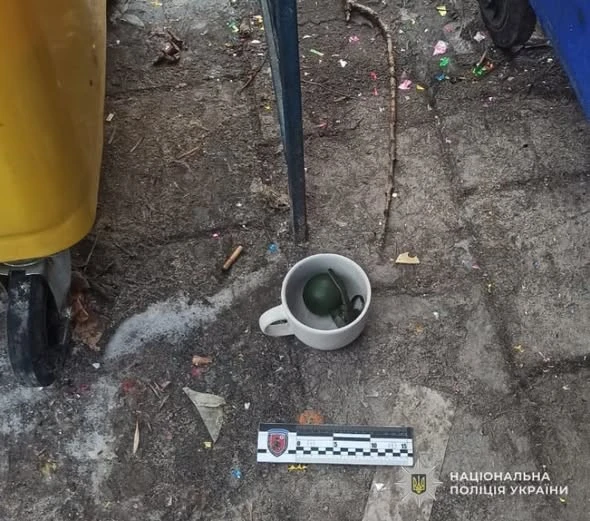 У Львові знайшли гранату біля смітників на вул. Володимира Великого