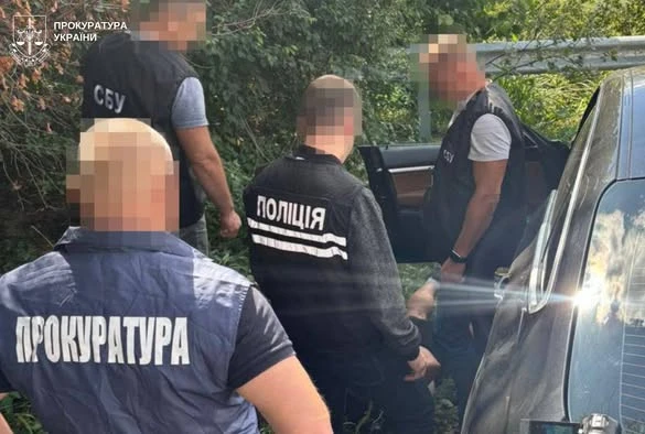 На Львівщині судитимуть 55-річного чоловіка, який за $30 тис. організував схему незаконного виїзду ухилянта в ЄС