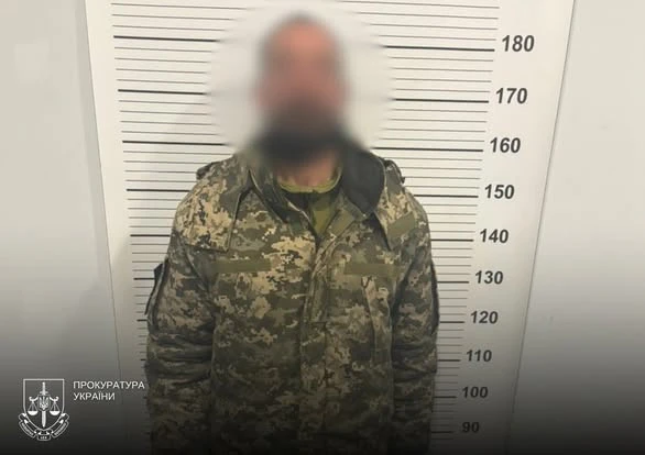Передавав координати ЗСУ та підпалив авто: на Хмельниччині військового засудили на 15 років за державну зраду