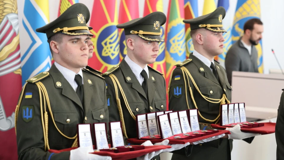 До Дня українського добровольця у Львові посмертно нагородили 35 захисників