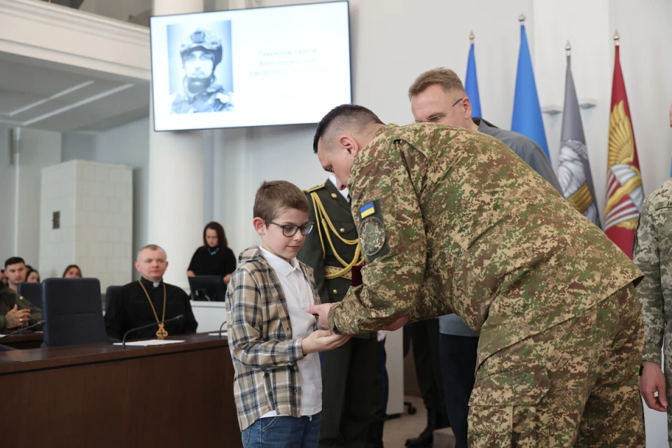 До Дня українського добровольця у Львові посмертно нагородили 35 захисників