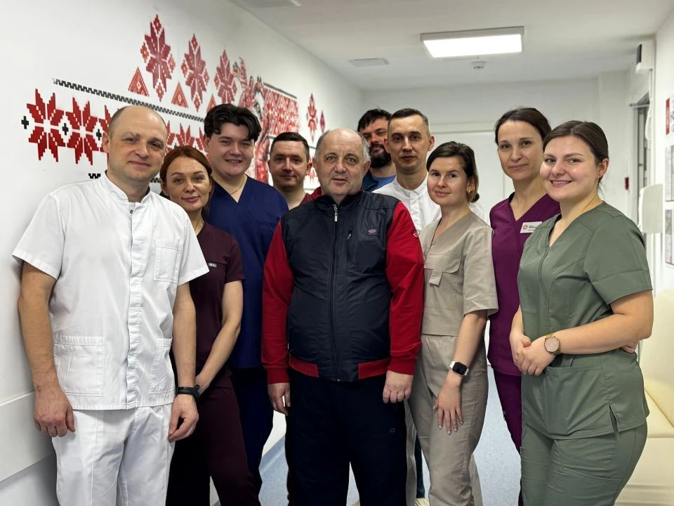 У Львові медики врятували 56-річного чоловіка з небезпечною аневризмою аорти