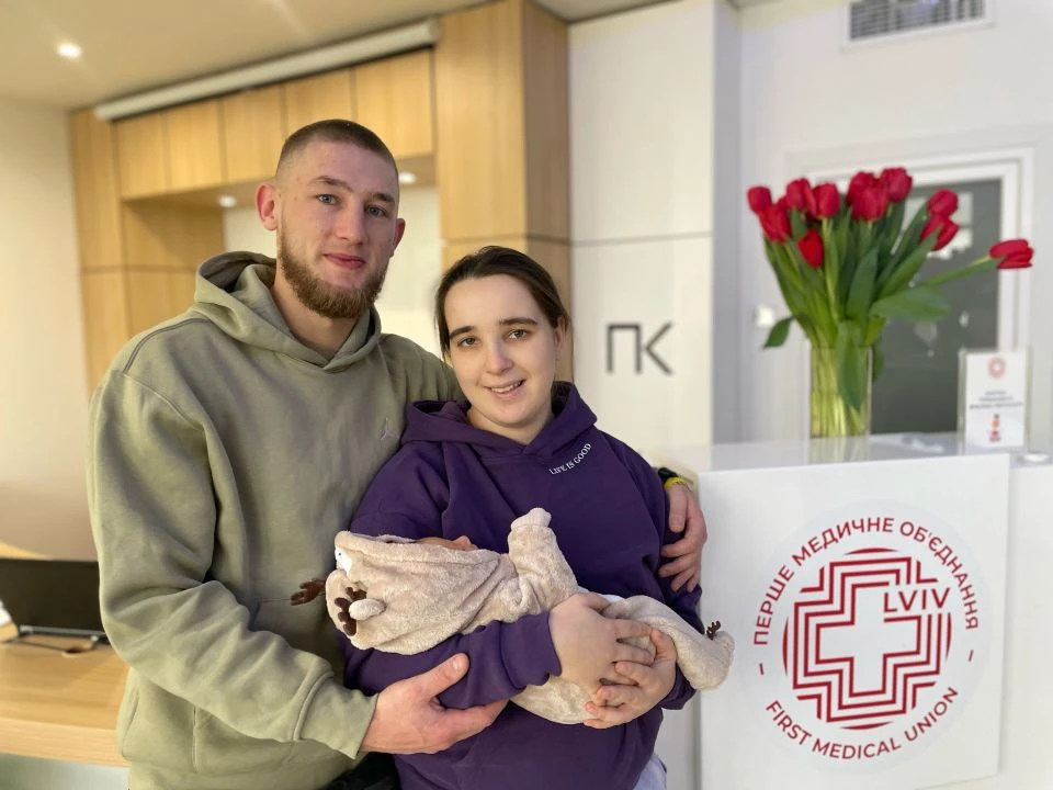 Ветеран Віктор Драчук, який на протезах дослідив найдовшу печеру світу, став батьком