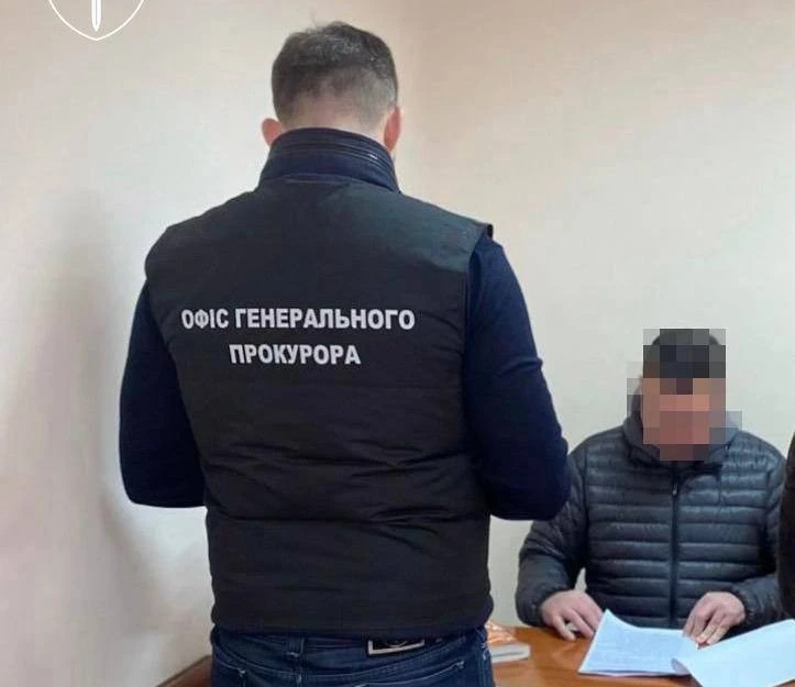 У справі про "кришування" бурштинового бізнесу оголосили підозри посадовцям СБУ Рівненщини та Київщини й посереднику