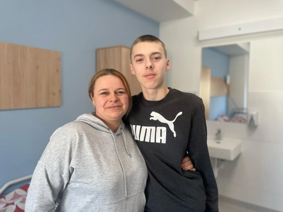 У Львові провели надскладну операцію на хребті підлітку з кардіостимулятором