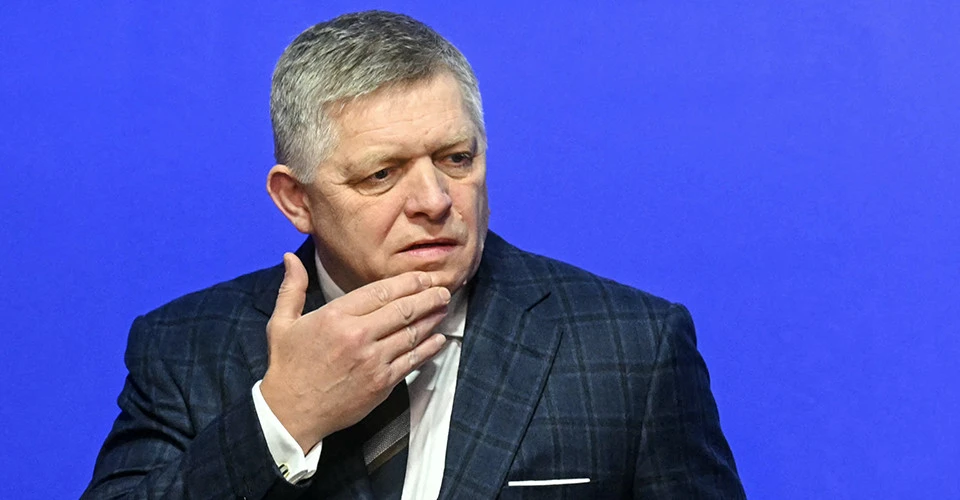 Роберт Фіцо