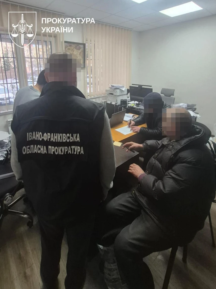 Понад 200 га знищеного лісу: справу про незаконні рубки в нацпарку "Гуцульщина" на Прикарпатті передали до суду