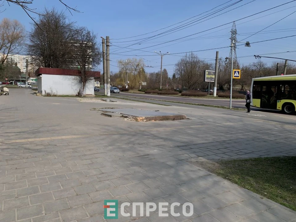 Знесені МАФи на проспекті Чорновола