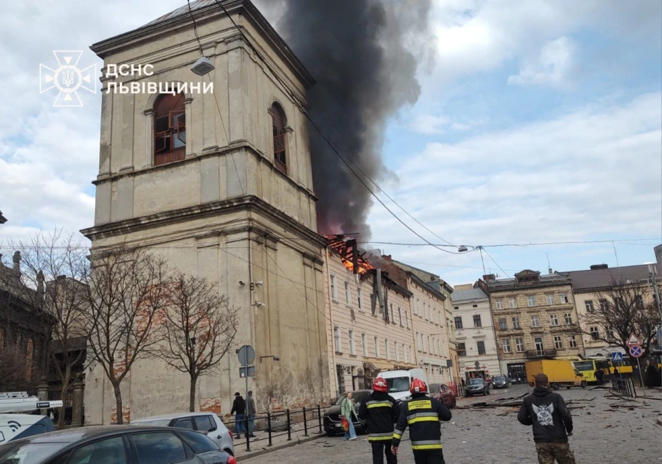 Ліквідація наслідків атаки БПЛА на Львів 24 березня
