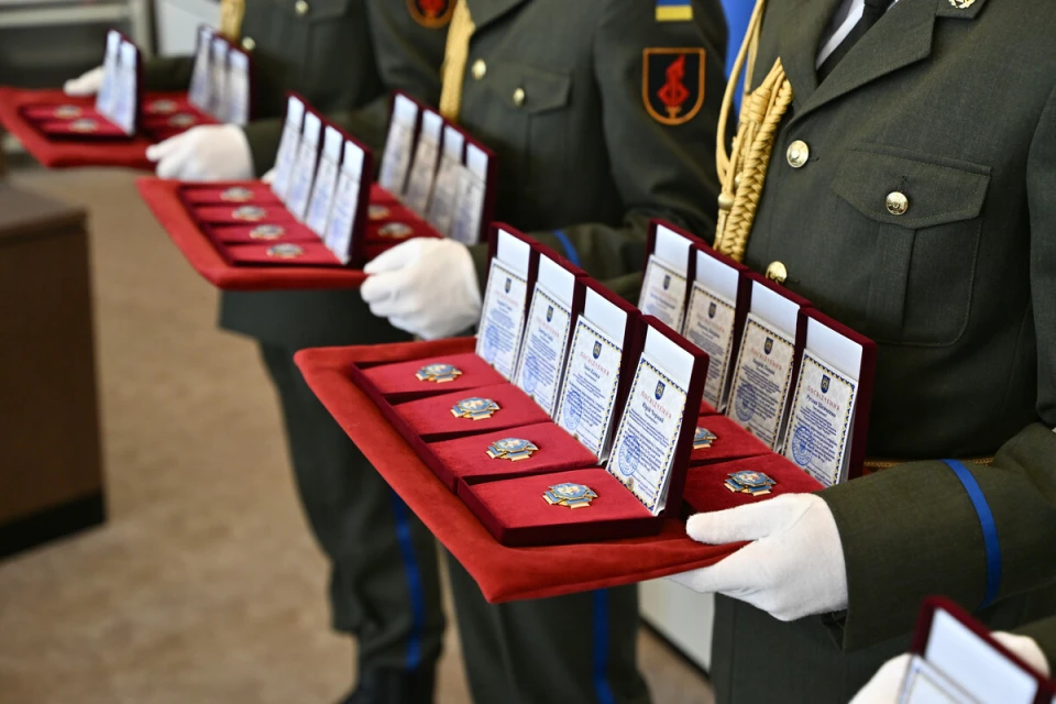 У Львові 29 нацгвардійців посмертно нагородили "Почесним знаком святого Юрія"