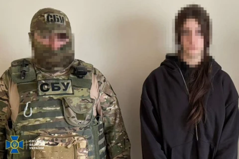 Затримана агентка РФ з Чернівців, яка планувала підірвати фуру в Одесі