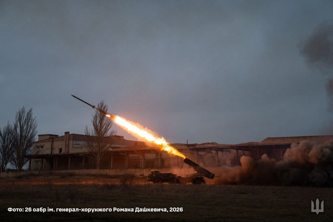 Від початку доби на фронті відбулося 64 бої: найбільше - на Покровському напрямку