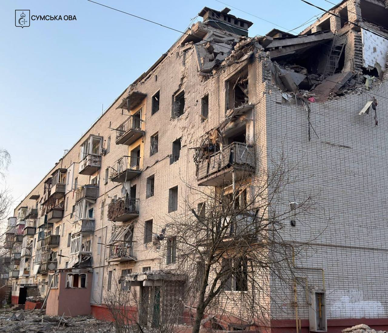 Росіяни вдарили КАБами по Шосткинській громаді на Сумщині: загинула людина, є поранені