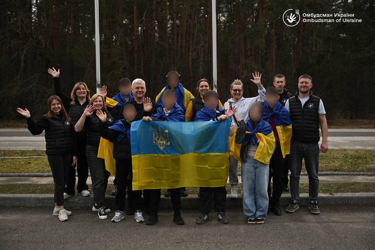 Сім українських дітей віком від 13 до 17 років вдалося повернути з ТОТ