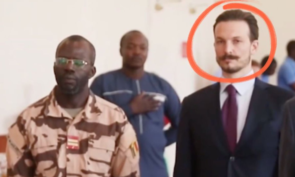 Скандал в Угорщині: Син Орбана відправляв солдатів до африканського Чаду, бо чув голос Бога