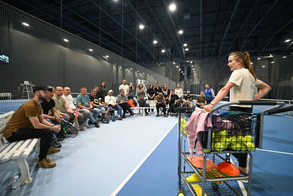 Еліна Світоліна провела відкрите тренування з ветеранами