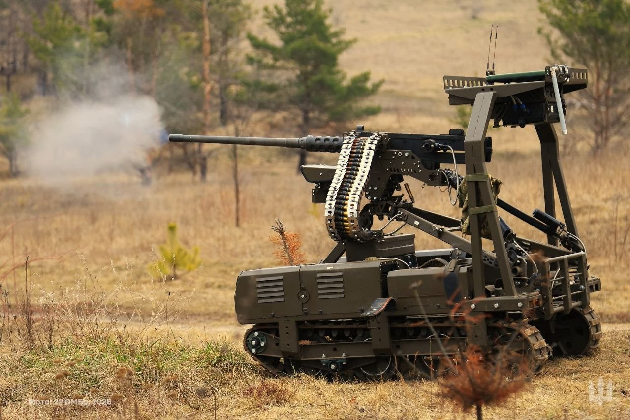 Від початку доби на фронті відбулося 43 бої, росіяни здійснили 12 атак на Покровському напрямку