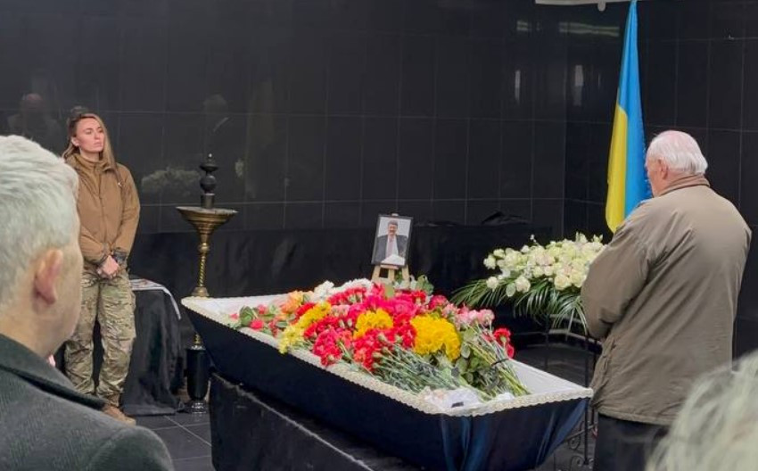 У Києві попрощалися з видатним українським поетом і артистом Ярославом Чорногузом