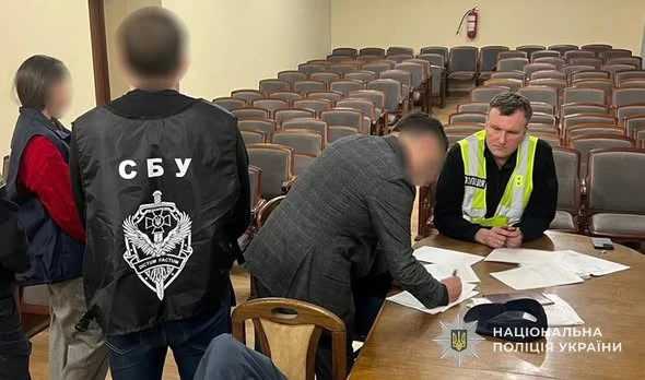 на Львівщині судитимуть митника