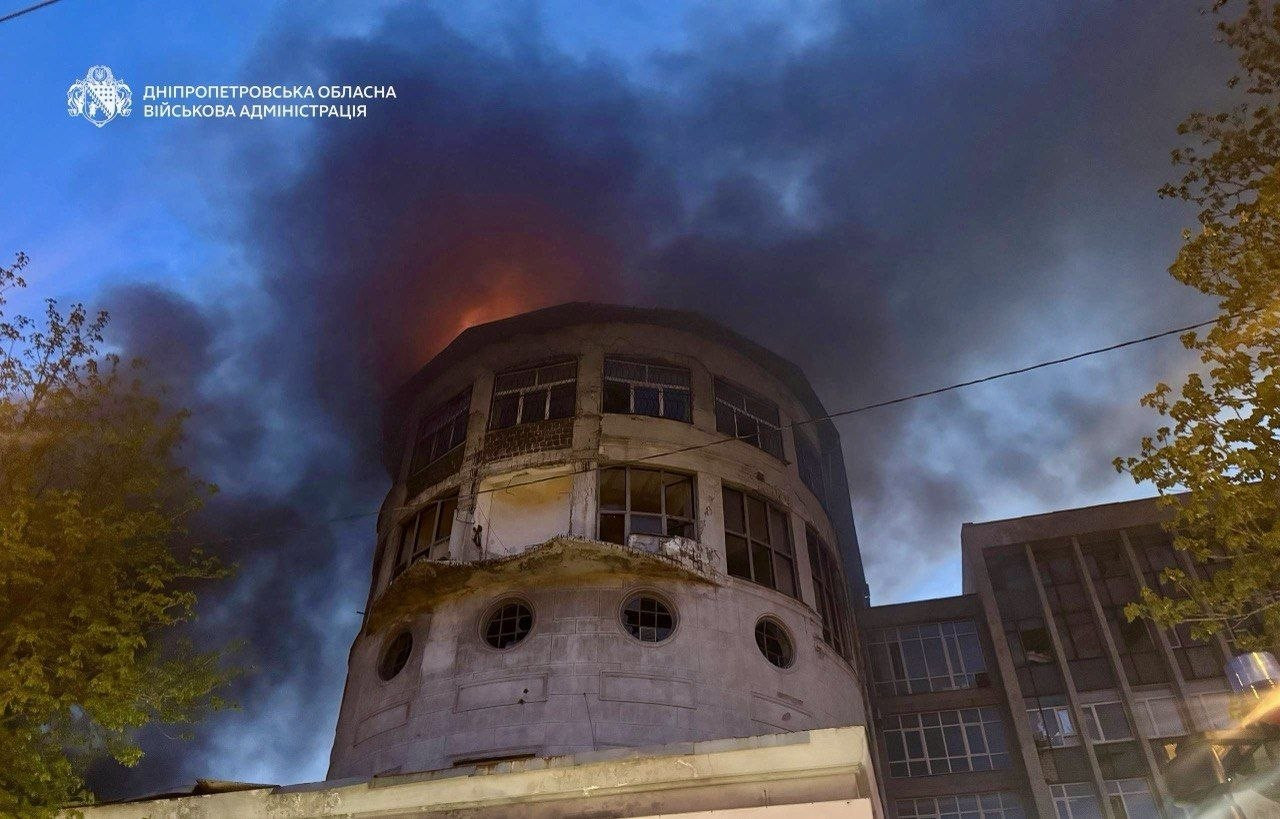 РФ уночі атакувала Запоріжжя, Черкащину й Дніпро: є постраждалі