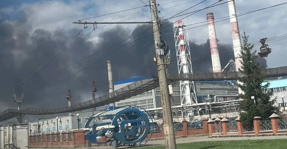 горить нафтохімічний завод Башкортостан