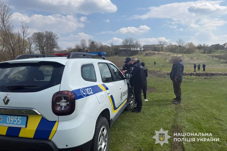У водоймі на Тернопільщині втопився 4-річний хлопчик