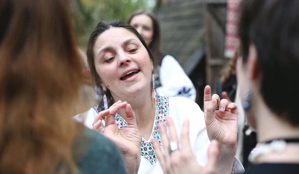 Уляна Горбачевська, "Голоси" у Львівському скансені, гаївки Уляна Горбачевська, "Голоси" у Львівському скансені, гаївки